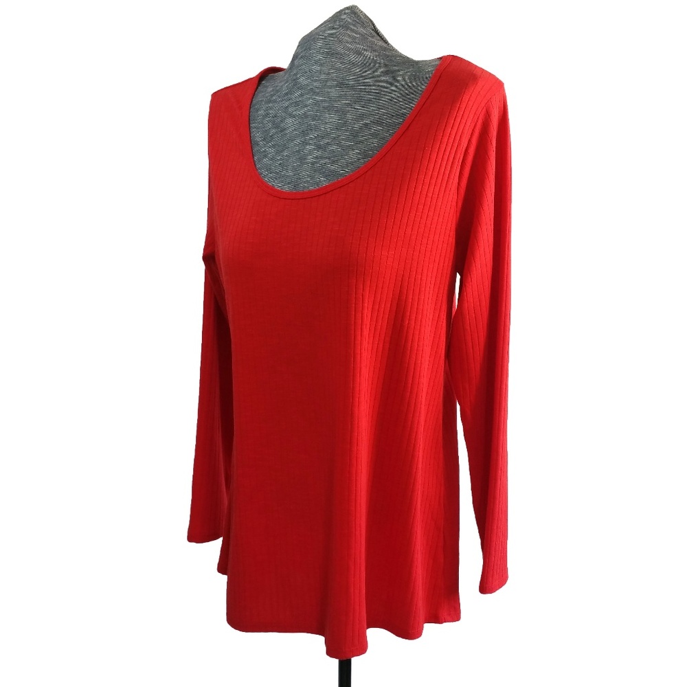 LulaRoe Red Ribbed Lynnae Top Size 2XL 22-24